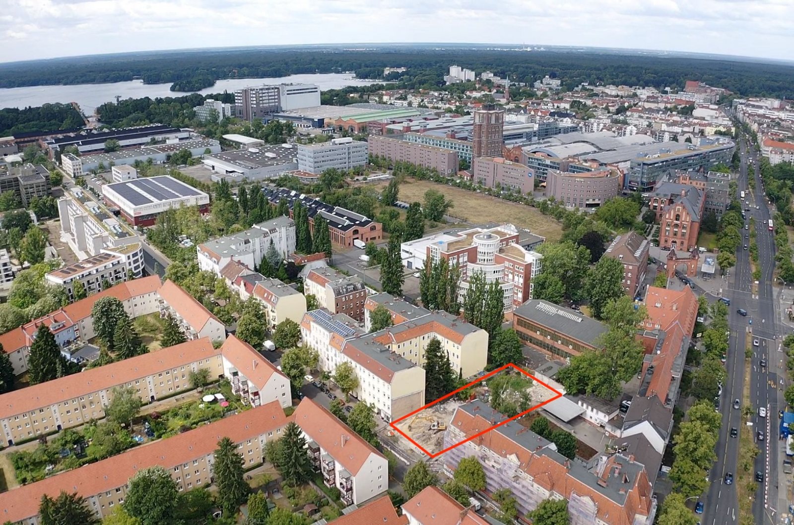 Versteckter Wohntraum – Maisonette mit Dachgefühl im Hinterhaus!