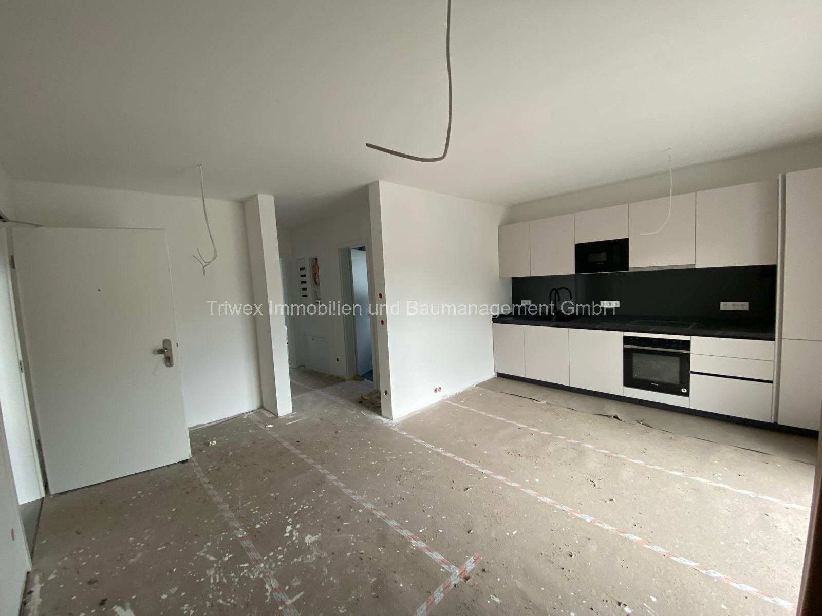 Stilvoller Neubau mit unverbaubarem Seeblick und hochwertiger Einbauküche von "Daniel-Küchen"